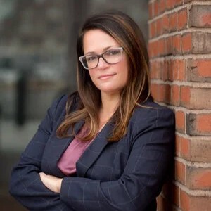 Kim Dougherty headshot