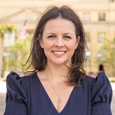 Jennifer Lipinski headshot